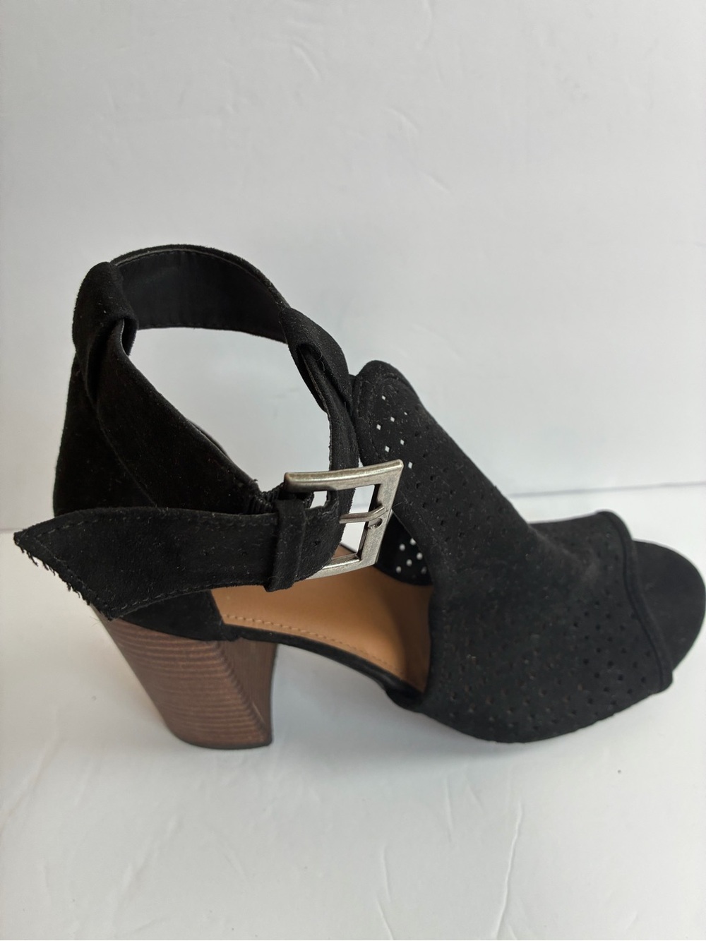 Universal Thread Black Suede Open-Toe Black Heel Size 8 with Adjustable Buckle.